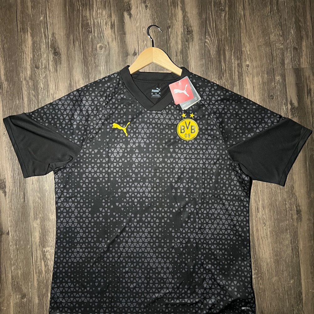 Puma Black and Yellow Men's Jersey